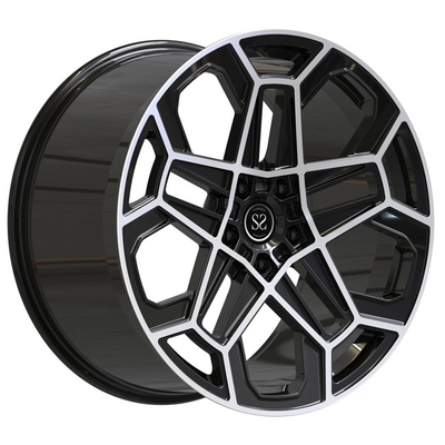 το κομμάτι 22inch Staggered1 που σφυρηλατείται κυλά τα πλαίσια για τη Porsche Cayenne Monoblock
