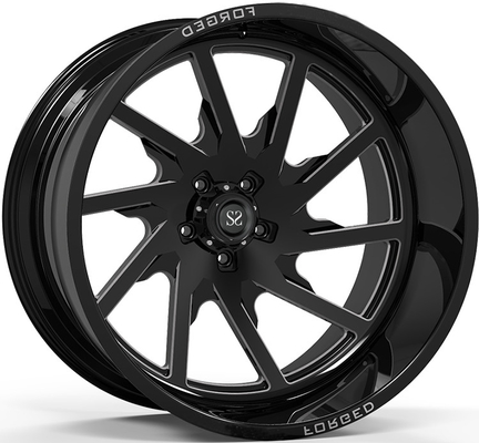 Από τα πλαίσια RAD 24x12 και 24x14 σχολιάζουν το μαύρο επεξεργασμένο στη μηχανή βαθύ προσαρμοσμένο χείλι πλαίσιο ροδών 4x4