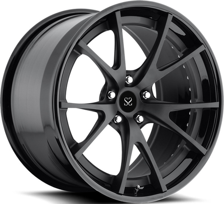 Το Lamborghini 24 23 22 21 20 139.7mm PCD 2 κομμάτι που σφυρηλατείται κυλά το σχέδιο 5x120 5x114.3 μπουλονιών
